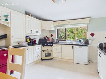 7 Thornberry, Ballinakill Road, Abbeyleix, Co. Laois - Image 4