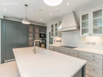 11 Inglenook Wood, Dublin 18, Carrickmines, Dublin 18 - Image 5