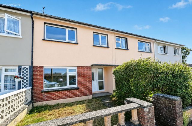 5 Doctor Patrick O'sullivan Terrace, Aghada, Midleton, Co. Cork - Click to view photos
