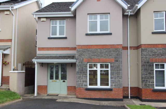 13 Carraig Midhe, Corbally, Westbury, Co. Clare - Click to view photos