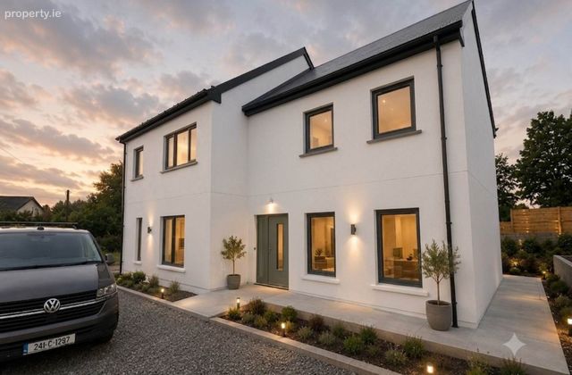 15 Love Lane, Clonmel, Co. Tipperary, Clonmel, Co. Tipperary - Click to view photos