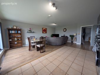 10 Chapel Court, Chapel Lane, Claremorris, Co Mayo, Claremorris, Co. Mayo - Image 5