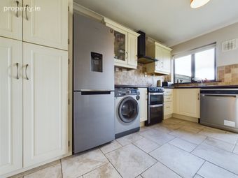42 Pinewood Avenue, Hillview, Waterford, Waterford City Centre, Co. Waterford - Image 5