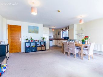 28 Belmayne Avenue, Belmayne, Dublin 13, Dublin 13 - Image 5