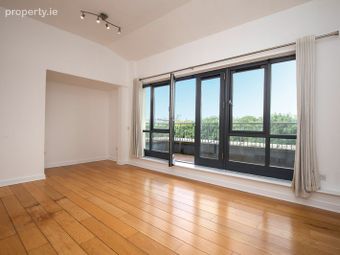 Apartment 5, 2 Park Avenue, Clongriffin, Dublin 13 - Image 2