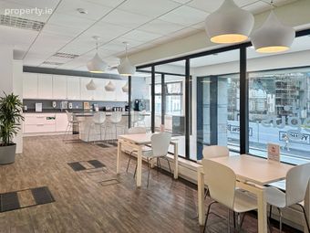 Regus House, Harcourt Centre, Block 4 Harcourt Road, Dublin, Republic of Ireland D02 HW77, Dublin 2 - Image 4