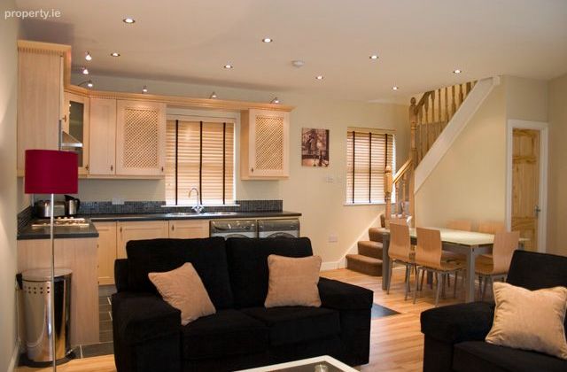 ., Kimmage, Dublin 12 - Click to view photos