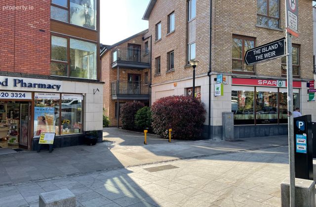 The Island Main Street, Chapelizod, Dublin 20 - Click to view photos