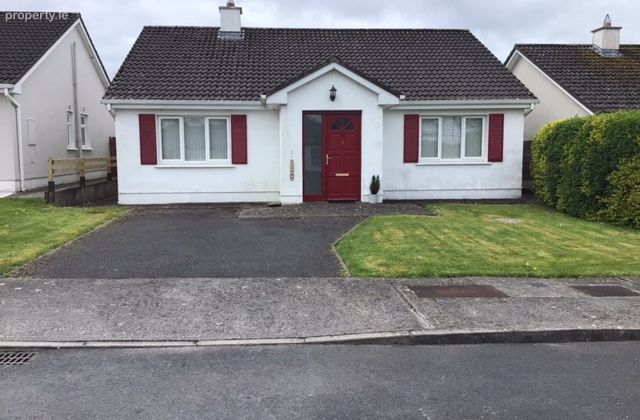 19 Cluain Rynagh, Banagher, Banagher, Co. Offaly - Click to view photos
