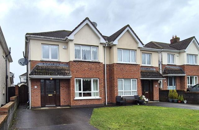 12 Deerpark Close, Blessington, Co. Wicklow, Blessington, Co. Wicklow - Click to view photos