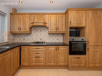 8 Manor Grove, Grange Manor, Killumney, Co. Cork - Image 5