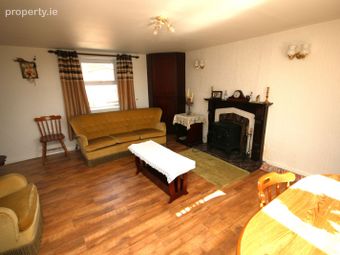 Furze Cottage, Eleven Ballyboes, Greencastle, Co. Donegal - Image 5