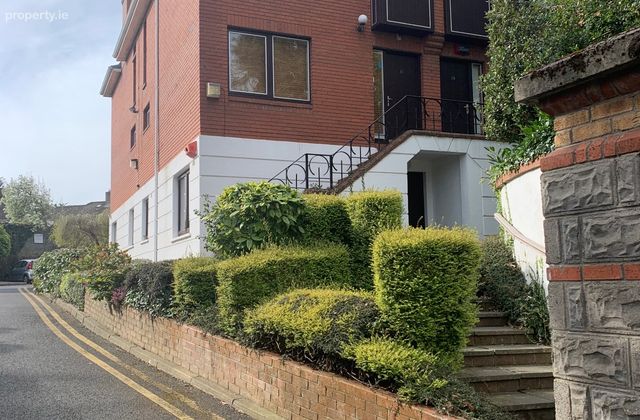 Dublin, Donnybrook, Dublin 4 - Click to view photos