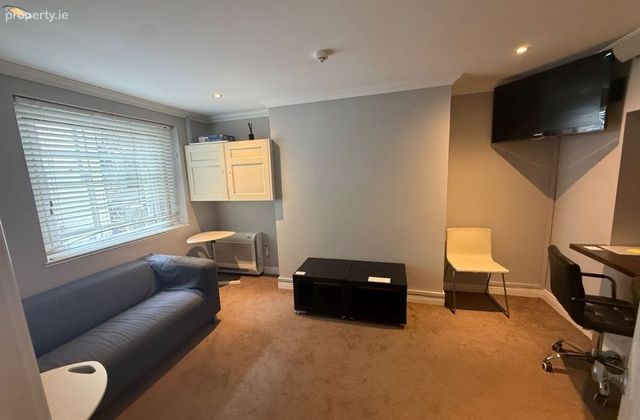 Pembroke Street, Dublin 2 - Click to view photos