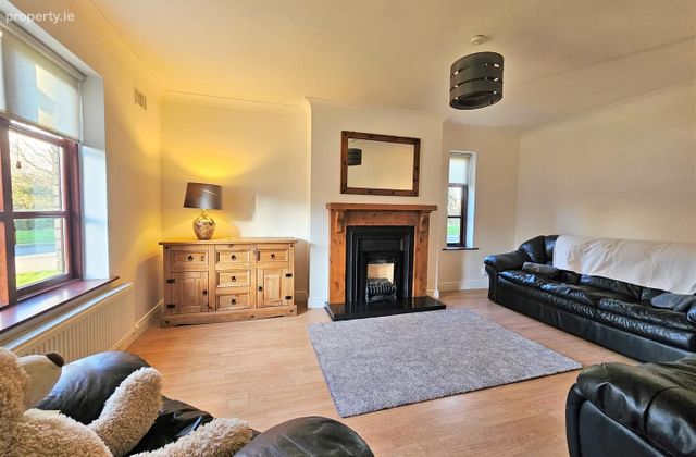 10 The Walk, Cnoc Na Gr&eacute;ine, Kilcullen, Kilcullen, Co. Kildare - Click to view photos
