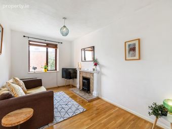 43 Crescent House, Marino Crescent, Clontarf, Dublin 3, Clontarf, Dublin 3 - Image 2
