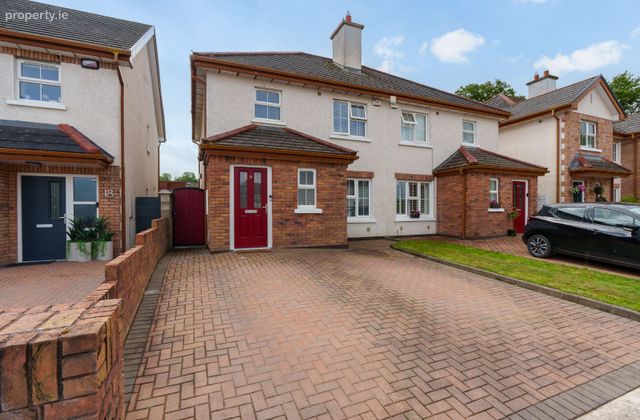 19 Coolkellure Rise, Lehenaghmore, Co. Cork - Click to view photos