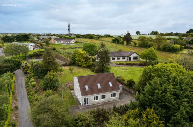 Lothea, Spur Hill, Doughcloyne, Co. Cork - Click to view photos