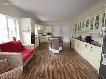 Drumnaveagh, Ballyjamesduff, New Inn, Co. Cavan - Image 4