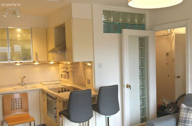 Waterloo Road, Ballsbridge, Dublin 4 - Click to view photos