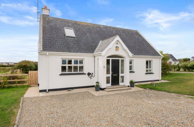 5 Cois Na Mara, Templetown, Fethard-on-sea, Templetown, Co. Wexford - Click to view photos