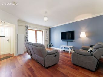 9 Stocking Wood Hall, Stocking Avenue, Knocklyon, Dublin 16 - Image 2