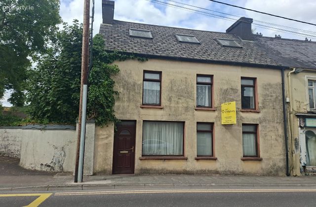 Gurteenroe, Macroom, Macroom, Co. Cork - Click to view photos