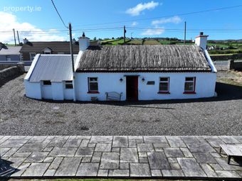 Kathy`s Cottage, Ballybrack Lower, Moville, Co. Donegal, Greencastle, Co. Donegal - Image 5