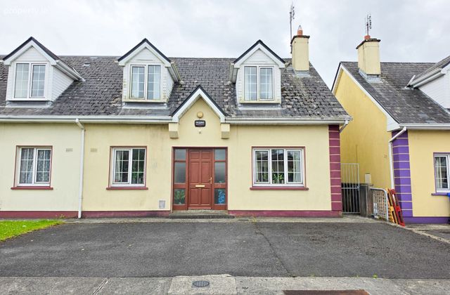 23 Spencer Court, Castlebar, Castlebar, Co. Mayo - Click to view photos