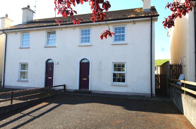 6 Parkrise, Birr, Co. Offaly - Click to view photos
