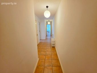 6 Arasain Na Mara, Salthill, Galway City Centre, Co. Galway - Image 3
