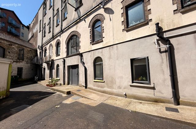 Sandquay House, Cork City Centre, Co. Cork - Click to view photos