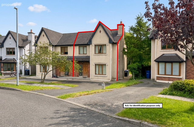 32 Oaklane, Old Forest, Bunclody, Co. Wexford, Millroad, Co. Wexford - Click to view photos