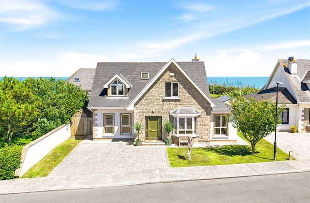 1 South Bay, Rosslare Strand, Co. Wexford - Click to view photos