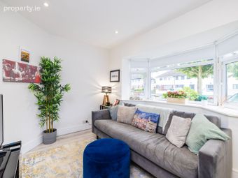 15 Shanowen Avenue, Dublin 9, Santry, Dublin 9 - Image 5