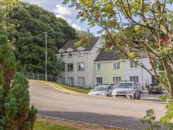 2 Woodview Park, Lahinch Road, Ennistymon, Lahinch, Co. Clare - Image 2