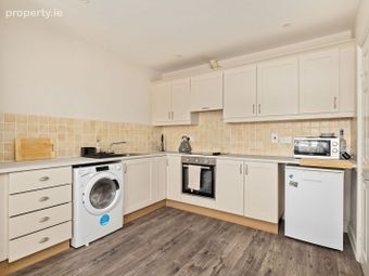 17 Glenhilton, Herbert Road, Bray, Co. Wicklow - Image 4