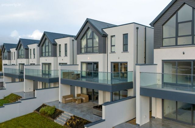 5 The Belvedere, Ballinacubby, Kinsale, Co. Cork - Click to view photos