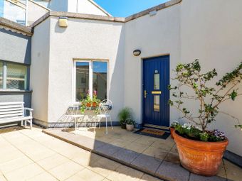 Apartment 18, Fairgreen House, Fairgreen Road, Galway City Centre, Co. Galway