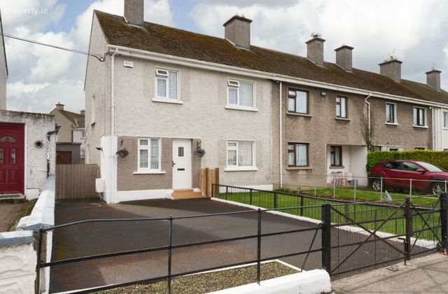 22 Pacelli Road, Naas, Co. Kildare - Click to view photos