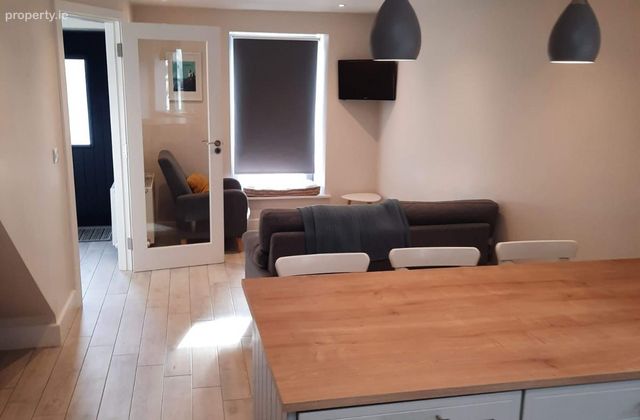 Scart Road, Bantry, Co. Cork, Bantry, Co. Cork - Click to view photos