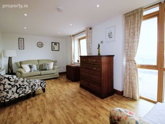 Apartment 3, Pointe Boise, Salthill, Co. Galway - Image 5