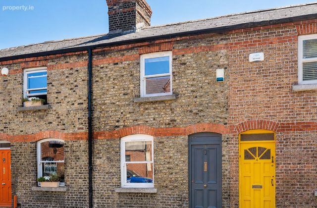 3 Watkins Buildings, The Coombe, Dublin 8 - Click to view photos