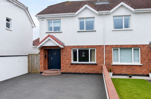 62 Woodfield, Galway Road, Tuam, Co. Galway - Click to view photos