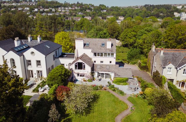 Woodview, Barrington\'s Avenue, Blackrock, Co. Cork - Click to view photos