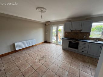17 Glen Park, Letterkenny, Co. Donegal - Image 4