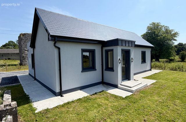 Derroon, Ballymote, Co. Sligo, Ballymote, Co. Sligo - Click to view photos