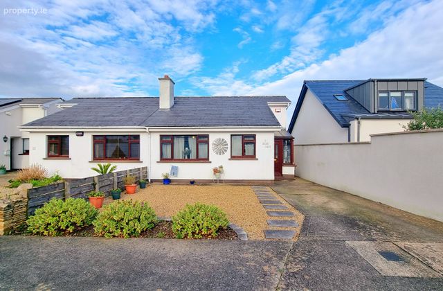 4 Adare Close, Killincarrig, Delgany, Co. Wicklow - Click to view photos