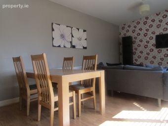 10 Carrig Road, Ballymun, Dublin 11 - Image 2