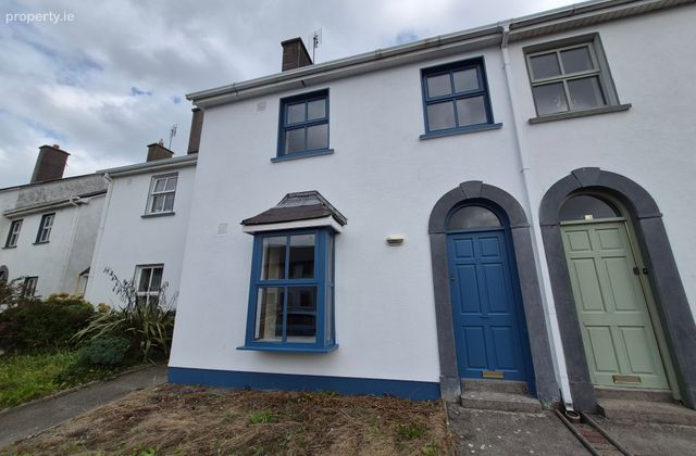 29 Harbour View, The Quay, Westport, Co Mayo, Westport, Co. Mayo - Click to view photos